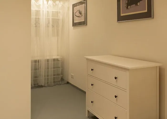 New Spacious For 6 People, Direct Entrance Appartement